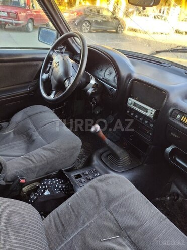 GAZ 3110 2002, 150,000 km - 2.4 l - Xaçmaz