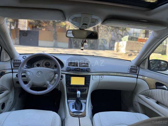 Mercedes E 350 2006, 200,000 km - 3.5 л - Bakı
