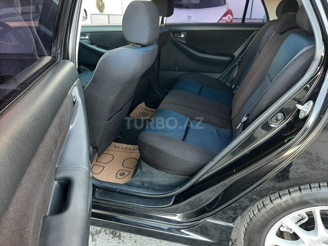 Toyota Corolla 2004, 271,000 km - 1.4 l - Sumqayıt