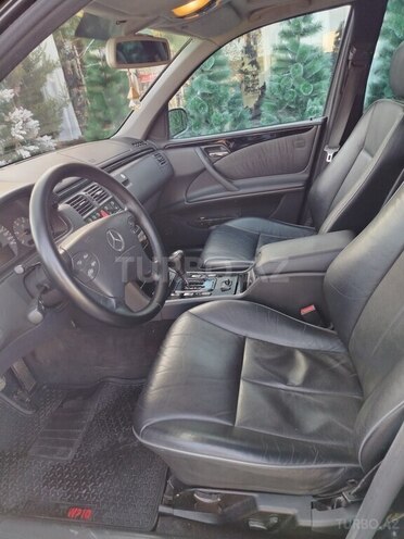 Mercedes E 270 1999, 772,299 km - 2.7 л - Bərdə