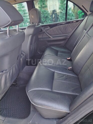 Mercedes E 270 1999, 772,299 km - 2.7 л - Bərdə