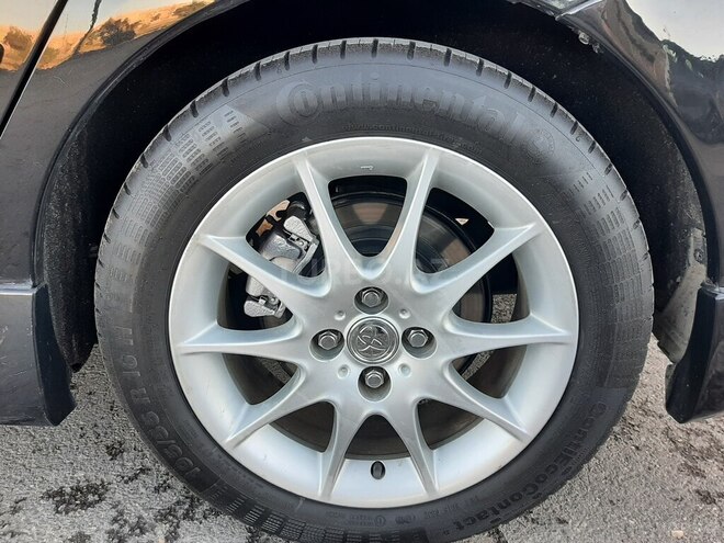 Toyota Corolla 2004, 271,000 km - 1.4 l - Sumqayıt
