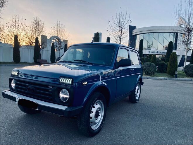 LADA (VAZ) Niva 2015, 218,000 km - 1.7 l - Tovuz