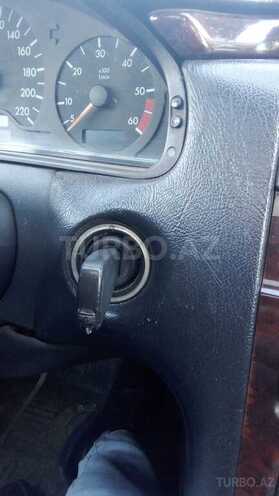 Mercedes E 220 d 1995, 546,667 km - 2.2 l - Goranboy