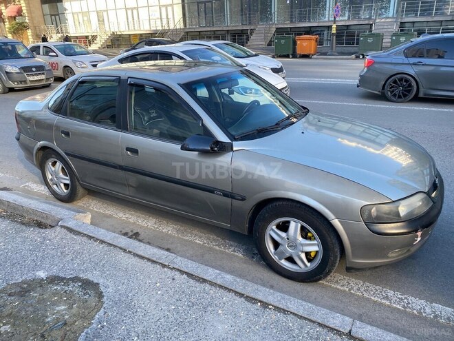 Opel Vectra 1998, 292,000 km - 2.0 l - Bakı