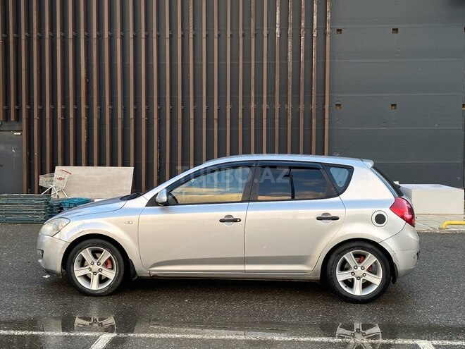 Kia Ceed 2009, 256,000 km - 1.6 l - Bakı