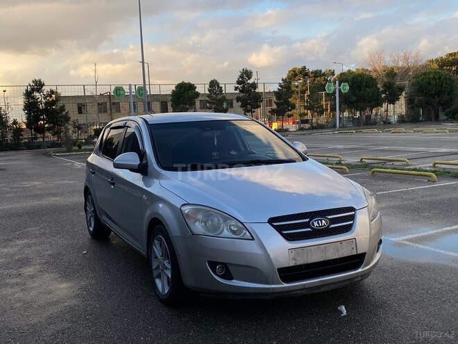 Kia Ceed 2009, 256,000 km - 1.6 l - Bakı