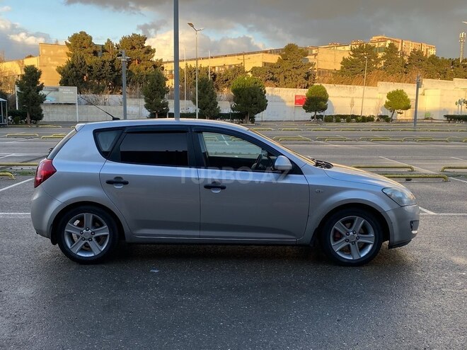 Kia Ceed 2009, 256,000 km - 1.6 l - Bakı