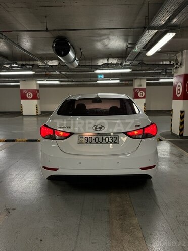 Hyundai Avante 2015, 202,000 km - 1.6 л - Bakı