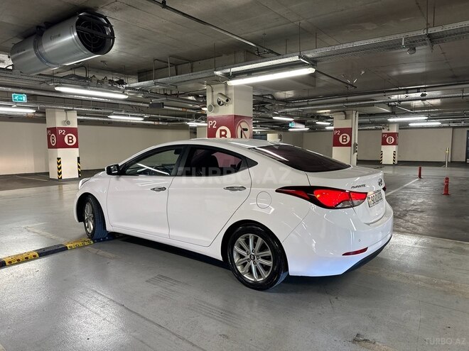 Hyundai Avante 2015, 202,000 km - 1.6 л - Bakı