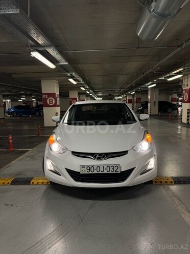 Hyundai Avante 2015, 202,000 km - 1.6 л - Bakı