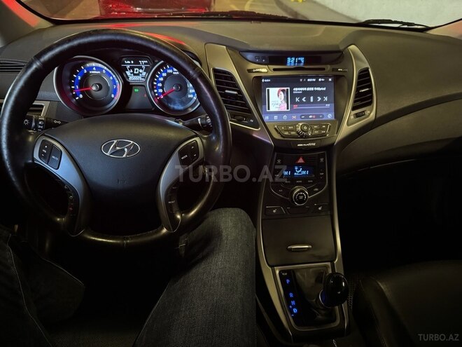 Hyundai Avante 2015, 202,000 km - 1.6 л - Bakı