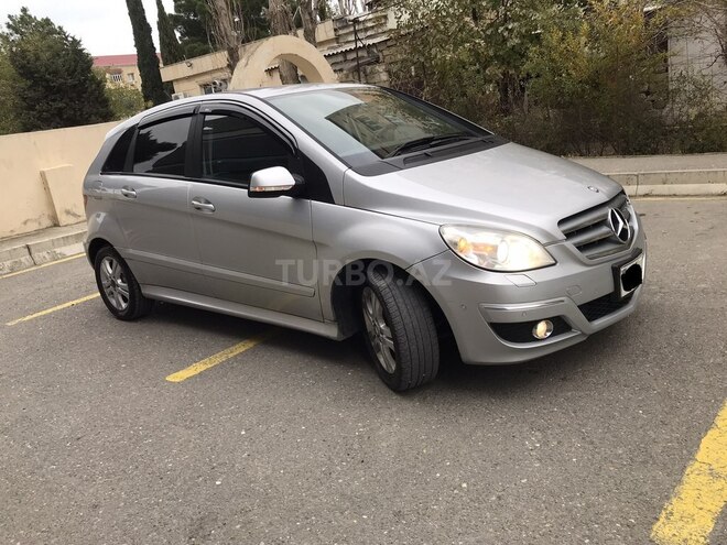 Mercedes B 170 2009, 157,000 km - 1.7 l - Sumqayıt