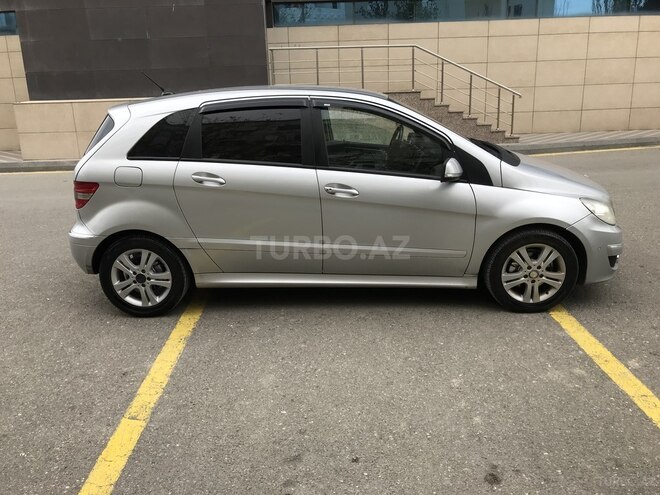 Mercedes B 170 2009, 157,000 km - 1.7 l - Sumqayıt