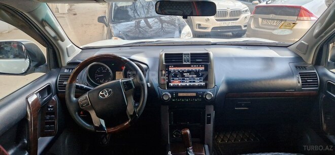 Toyota Land Cruiser Prado 2010, 290,000 km - 2.7 l - Bakı