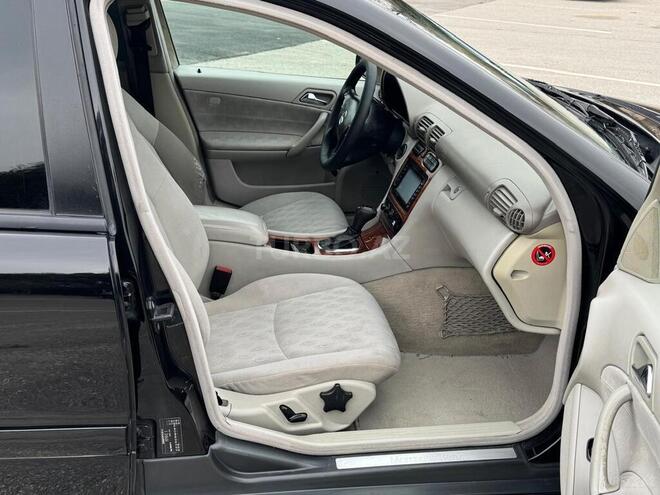 Mercedes C 200 2002, 265,240 km - 2.0 l - Sumqayıt