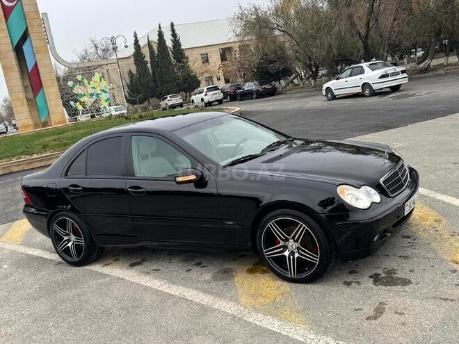 Mercedes C 200 2002, 265,240 km - 2.0 l - Sumqayıt