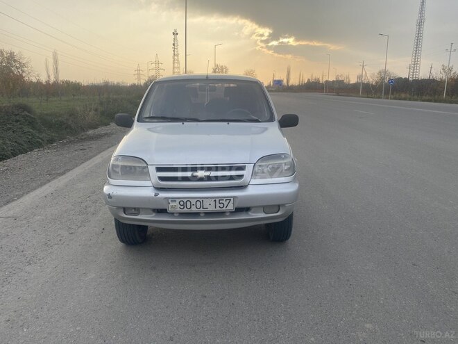 Chevrolet Niva 2008, 267,362 km - 1.7 л - Quba