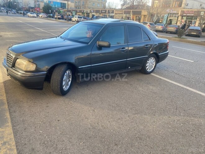 Mercedes C 220 1995, 430,000 km - 2.2 l - Bakı