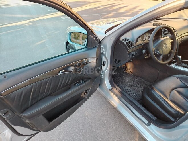Mercedes E 320 2002, 348,468 km - 3.2 l - Bakı