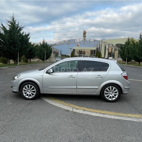 Opel Astra 2005, 268,000 km - 1.4 л - İsmayıllı