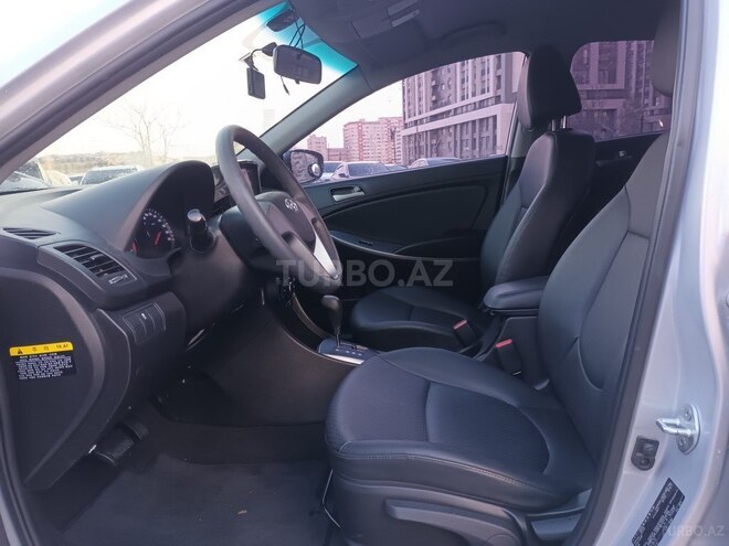 Hyundai Accent 2015, 23,000 km - 1.4 l - Bakı
