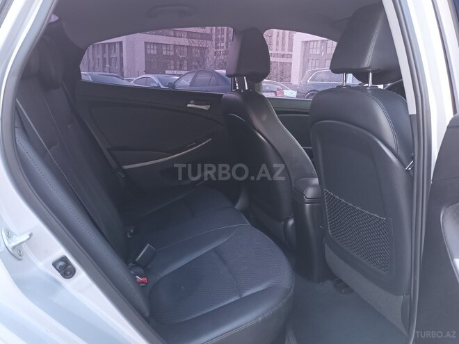 Hyundai Accent 2015, 23,000 km - 1.4 l - Bakı
