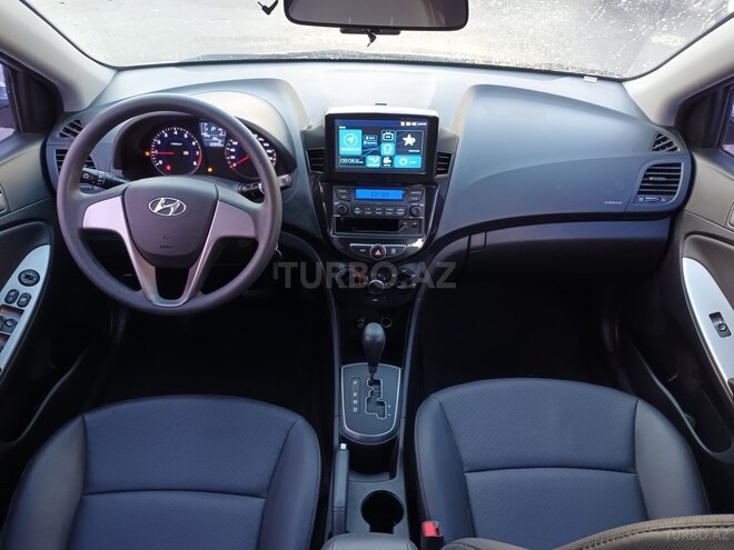 Hyundai Accent 2015, 23,000 km - 1.4 l - Bakı