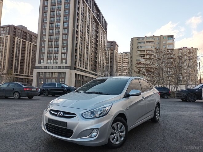 Hyundai Accent 2015, 23,000 km - 1.4 l - Bakı