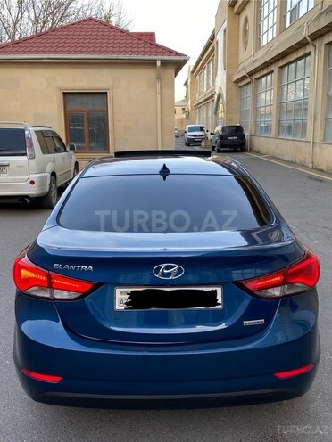 Hyundai Elantra 2015, 198,000 km - 1.8 l - Bakı