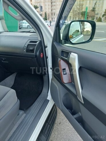 Toyota Land Cruiser Prado 2013, 80,750 km - 2.7 л - Bakı