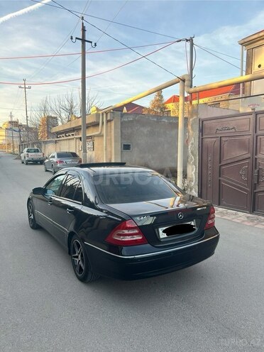 Mercedes C 240 2001, 368,000 km - 2.6 l - Bakı