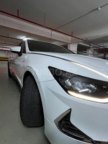Hyundai Sonata-8