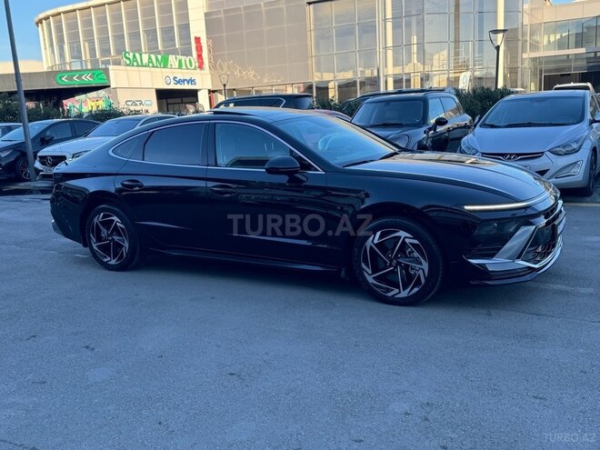 Hyundai Sonata-3