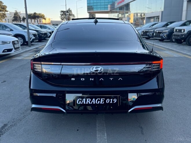 Hyundai Sonata-7
