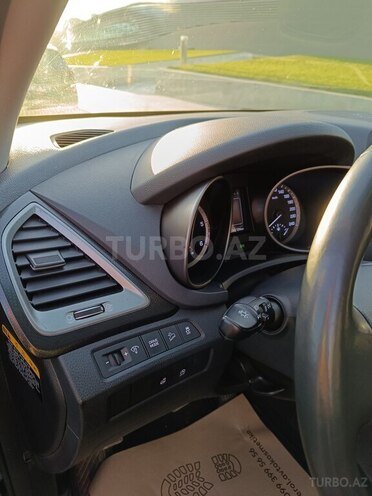 Hyundai Santa Fe 2015, 143,100 km - 2.0 l - Bakı