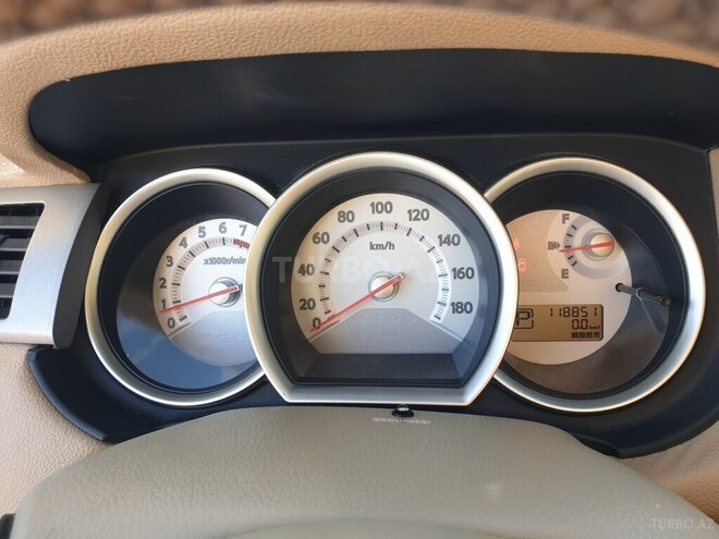 Nissan  2011, 119,000 km - 1.5 л - Bakı