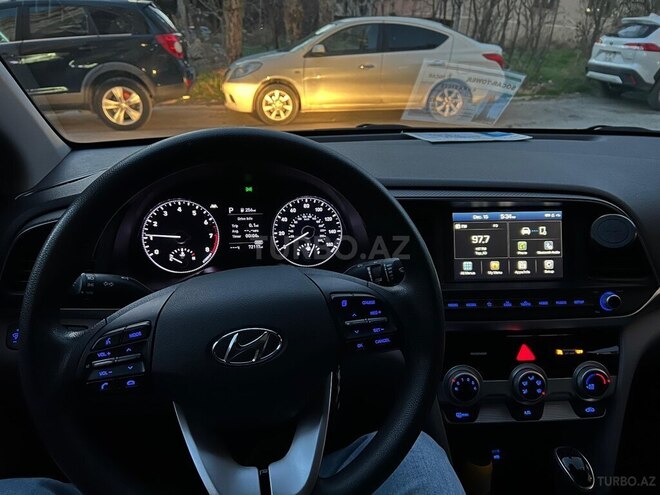 Hyundai Elantra 2018, 115,873 km - 2.0 l - Bakı