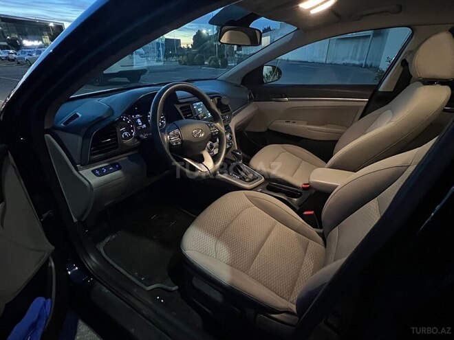 Hyundai Elantra 2018, 115,873 km - 2.0 l - Bakı