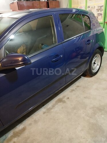 Opel Astra 2005, 245,800 km - 1.4 l - Samux
