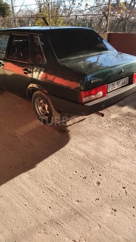 LADA (VAZ) 21099 2004, 390,000 km - 1.5 л - Salyan