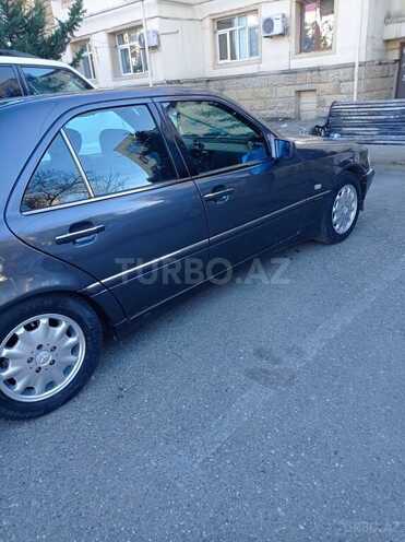 Mercedes C 240 1998, 370,000 km - 2.4 l - Bakı