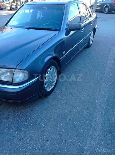 Mercedes C 240 1998, 370,000 km - 2.4 l - Bakı