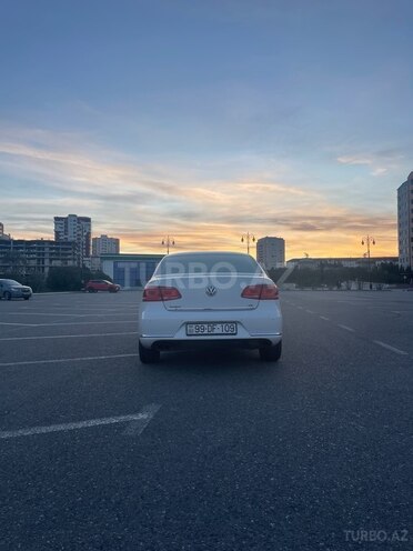 Volkswagen Passat 2012, 166,000 km - 1.8 л - Bakı
