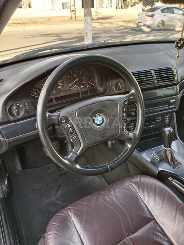 BMW 528 1997, 215,000 km - 2.8 l - Gəncə
