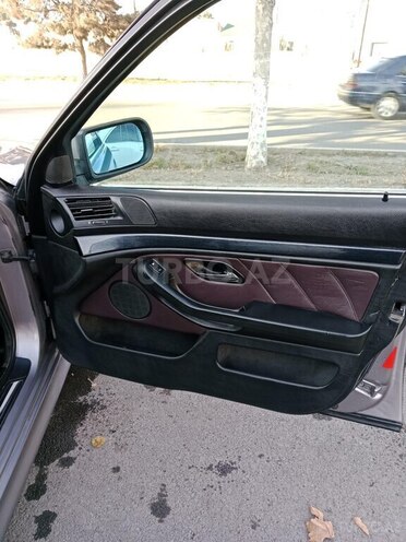 BMW 528 1997, 215,000 km - 2.8 l - Gəncə