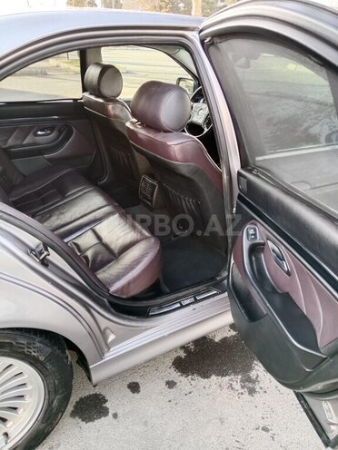 BMW 528 1997, 215,000 km - 2.8 l - Gəncə
