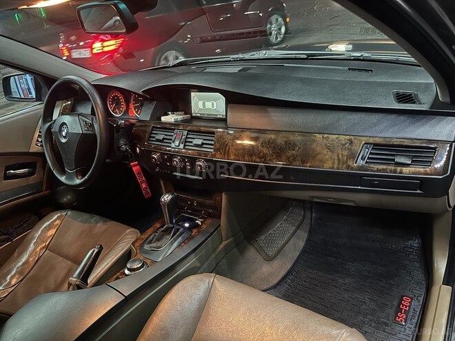 BMW 525 2006, 443,000 km - 2.5 l - Bakı