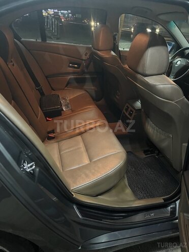 BMW 525 2006, 443,000 km - 2.5 l - Bakı