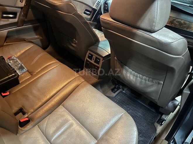 BMW 525 2006, 443,000 km - 2.5 l - Bakı